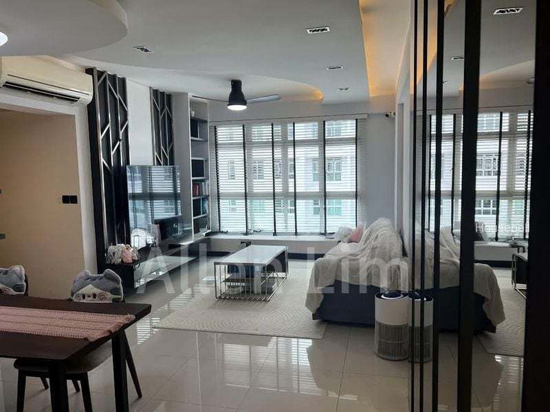 282A Sengkang East Avenue, S$ 888,000, 990 sqft, HDB - 3 I