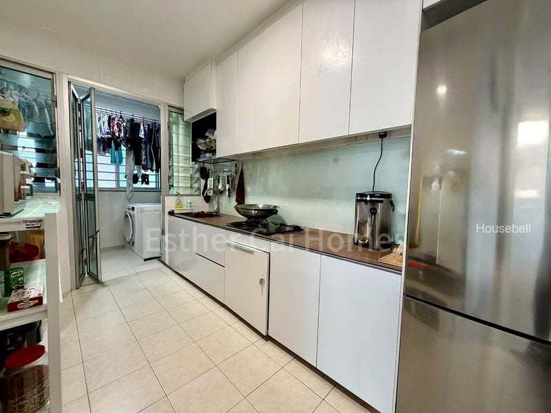 470A Upper Serangoon Crescent, S$ 650,000, 990 sqft, HDB - 4 A