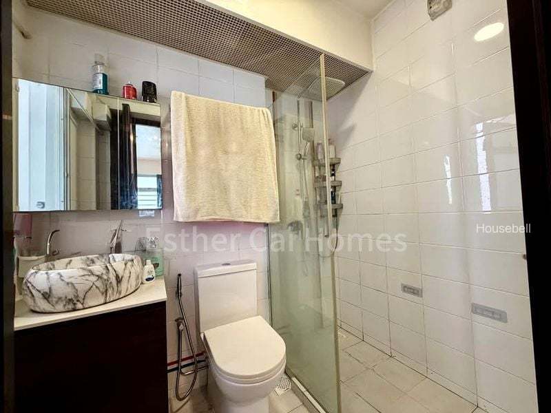 470A Upper Serangoon Crescent, S$ 650,000, 990 sqft, HDB - 4 A