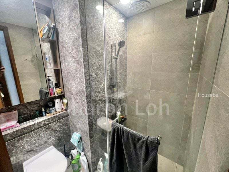 Stirling Residences(6)