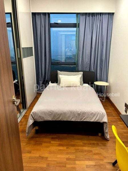 Blue Horizon, S$ 1,900 /月, 100 sqft, 公寓 - Condominium