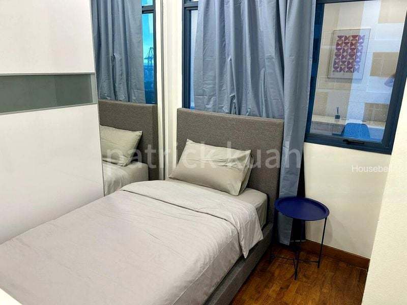 Blue Horizon, S$ 1,900 /月, 100 sqft, 公寓 - Condominium