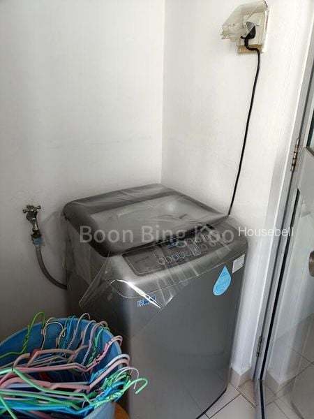 515D Tampines Central 7, S$ 900 /mo, 200 sqft, HDB - 5 Generic