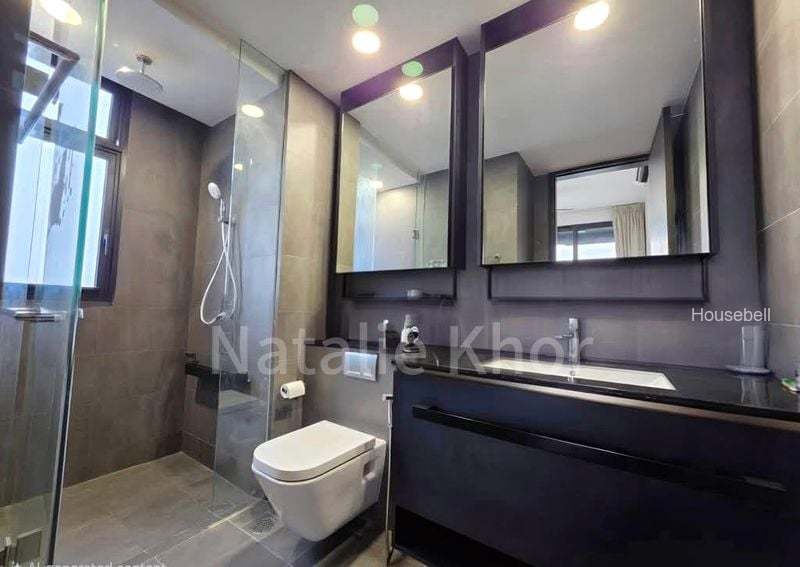Park Colonial, S$ 2,900,000, 1,195 sqft, Condos - Condominium