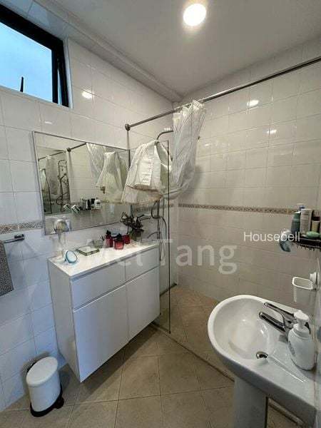 3 Bed Apartment (Condo) for Rent in  Eng Hoon Street(4)