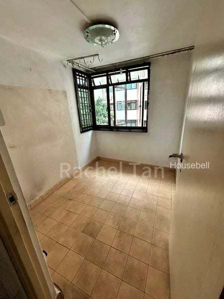 109 Commonwealth Crescent, S$ 380,000, 721 sqft, HDB - 3 STD