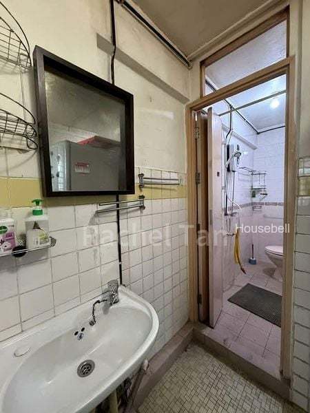 109 Commonwealth Crescent(4)