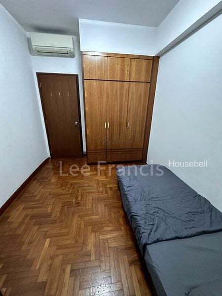 East Meadows, S$ 1,150 /月, 120 sqft, 公寓 - Condominium