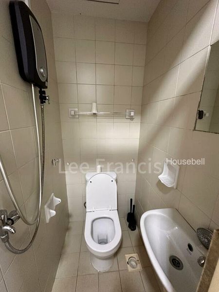 East Meadows, S$ 1,150 /月, 120 sqft, 公寓 - Condominium