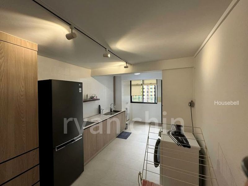 125 Lorong 1 Toa Payoh, S$ 3,400 /月, 721 sqft, 组屋 - 3 I
