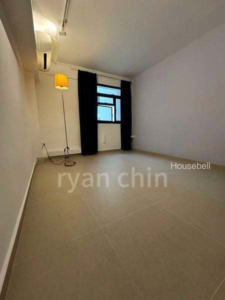 125 Lorong 1 Toa Payoh, S$ 3,400 /月, 721 sqft, 组屋 - 3 I