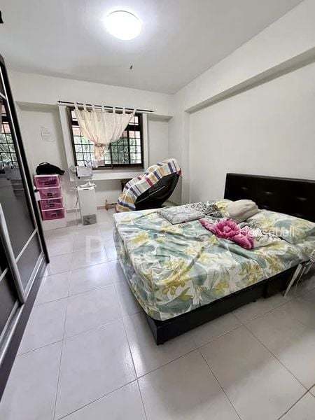 Premium HDB for Sale in  682B Jurong West Central 1, S$ 699,000, 1,238 sqft, HDB - 5 Generic