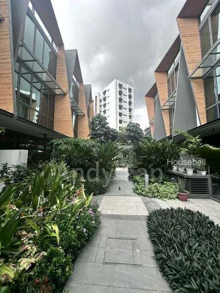 5 Bed Cluster House (Landed) for Sale in  Belgravia Green(5)