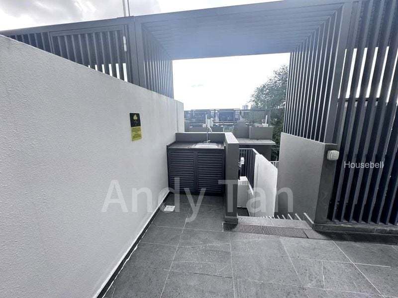 5 Bed Cluster House (Landed) for Sale in  Belgravia Green, S$ 4,200,000, 3,249 sqft, Landed - Cluster House