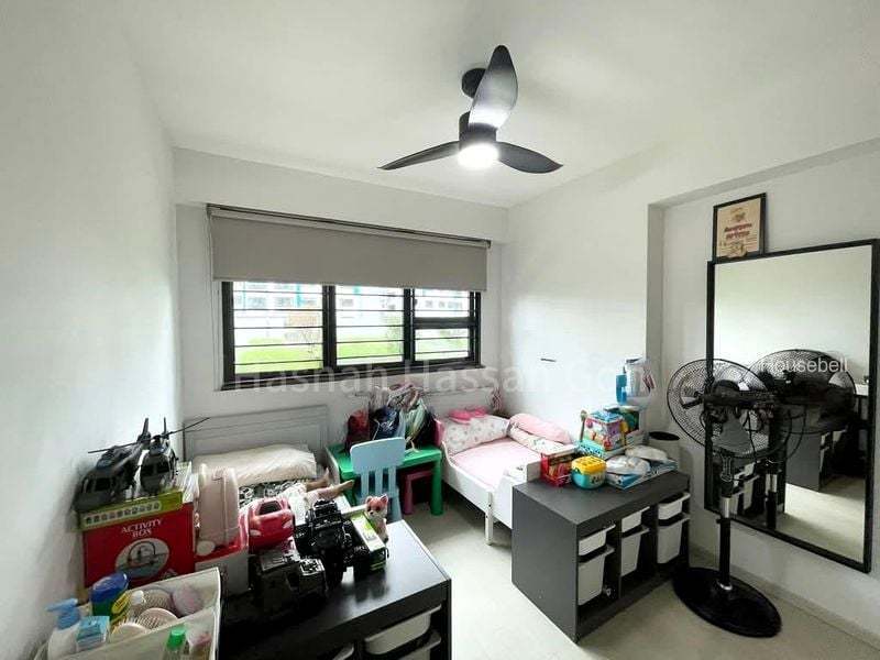 4 Room (4A) HDB for Sale in  333A Yishun Street 31, S$ 600,000, 990 sqft, 组屋 - 4 A