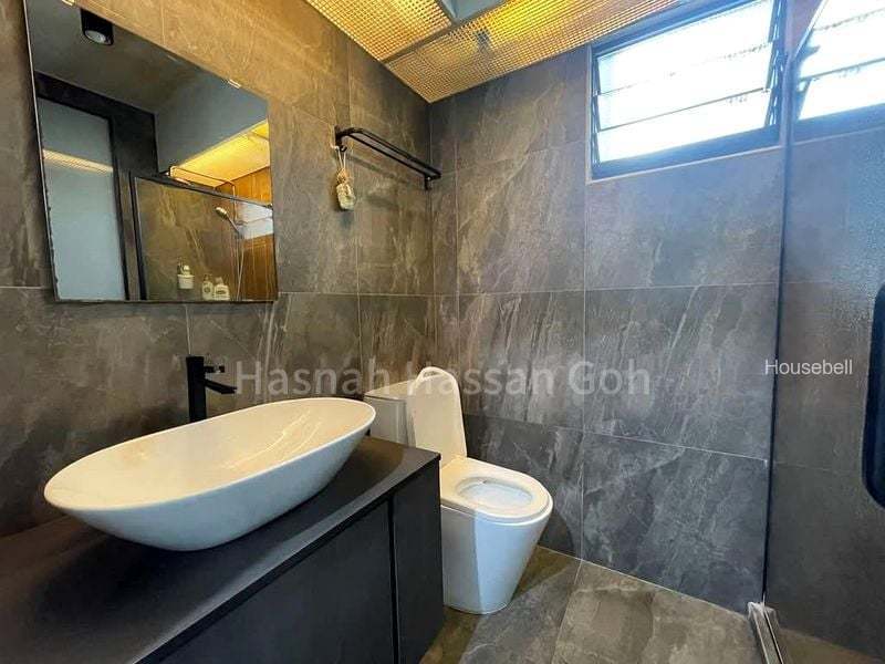 4 Room (4A) HDB for Sale in  333A Yishun Street 31, S$ 600,000, 990 sqft, 组屋 - 4 A