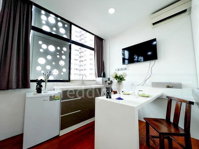 Apartment (Condo) for Room Rent: Onan Road(2)