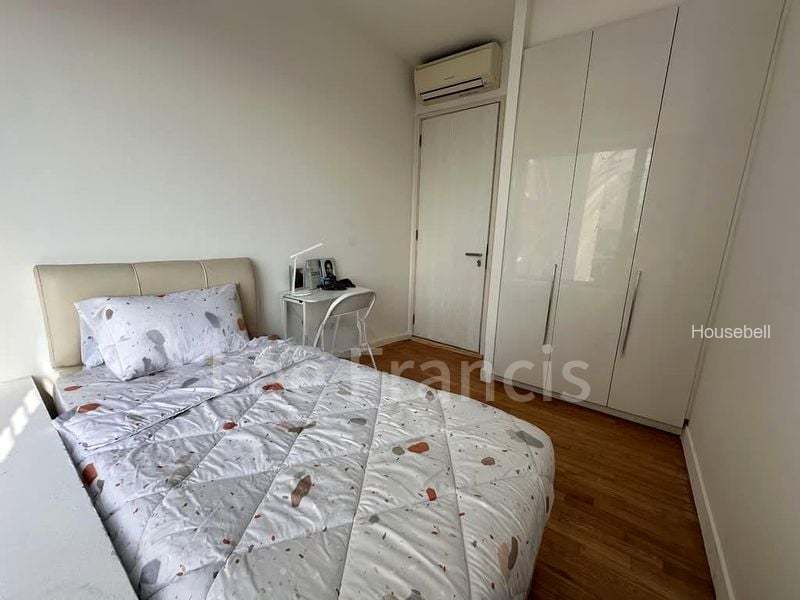 The Centris, S$ 1,680 /月, 120 sqft, 公寓 - Condominium