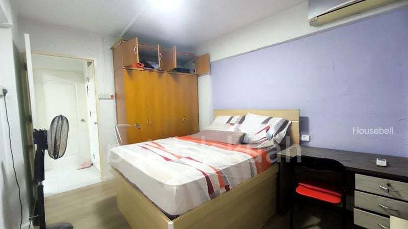 305 Clementi Avenue 4, S$ 1,800 /mo, 130 sqft, HDB - 3 A
