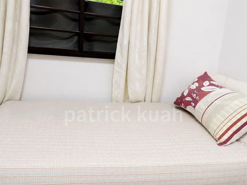 305 Clementi Avenue 4, S$ 1,800 /mo, 130 sqft, HDB - 3 A