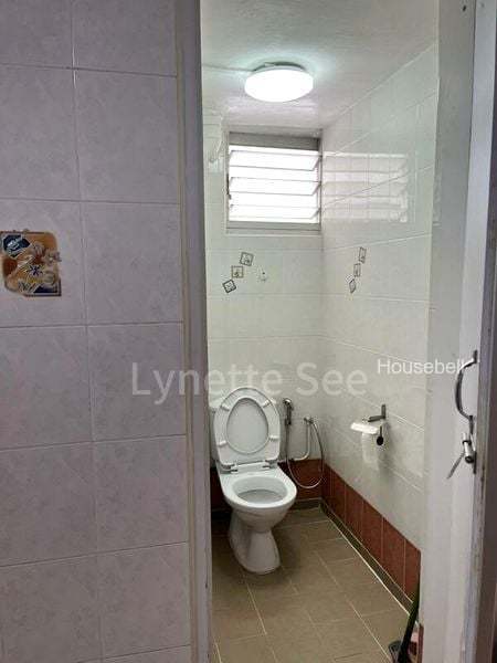 4 Lorong Lew Lian, S$ 480,000, 689 sqft, HDB - 3 I