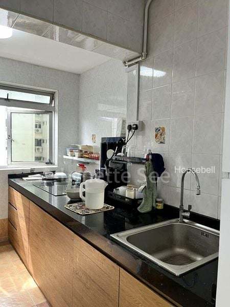 4 Lorong Lew Lian, S$ 480,000, 689 sqft, HDB - 3 I