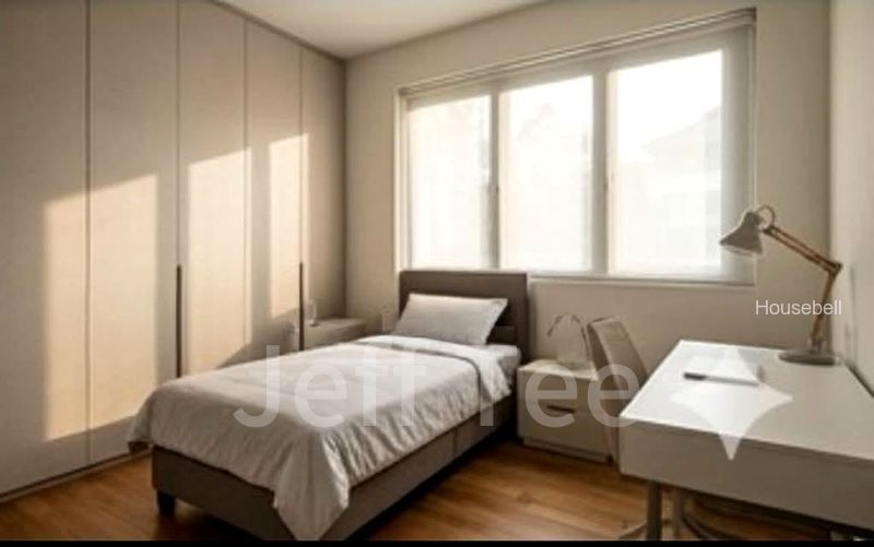 Hedges Park Condominium(4)