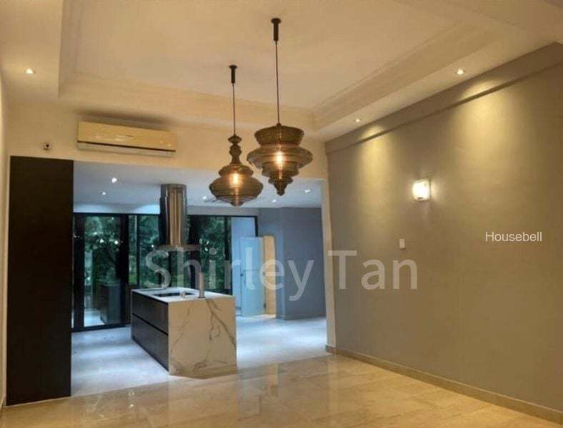 5 Bed Terraced House (Landed) for Rent in  La Suisse(1)