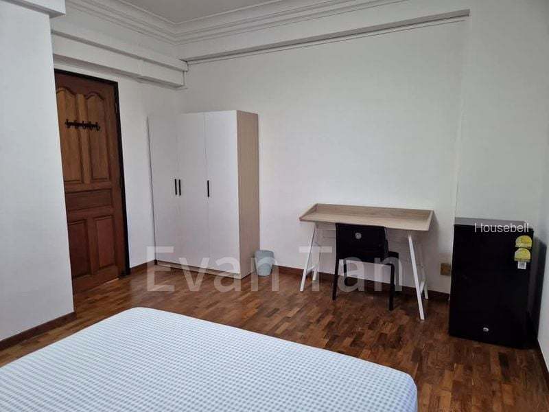 Ava Towers, S$ 1,700 /mo, 200 sqft, Condos - Apartment