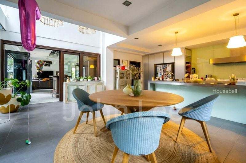 5 Bed Corner Terrace (Landed) for Sale in  River Valley Road(1)