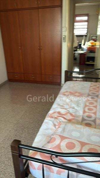 62 Lorong 4 Toa Payoh, S$ 900 /mo, 150 sqft, HDB - 5 A