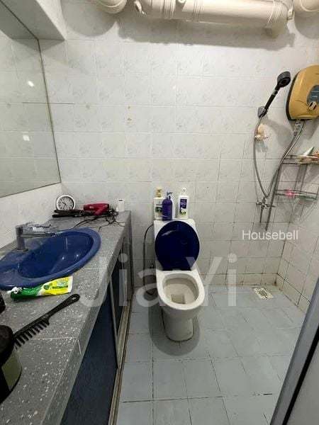 4 Room (4A) HDB for Sale in  121C Sengkang East Way, S$ 600,000, 980 sqft, 组屋 - 4 A