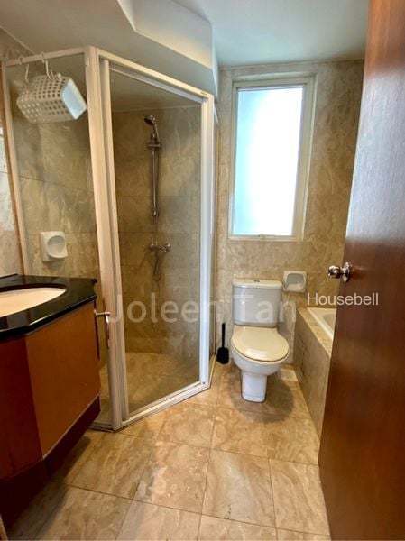 Burlington Square, S$ 5,000 /mo, 840 sqft, Condos - Condominium