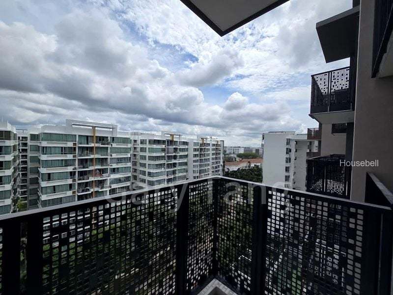 Sceneca Residence, S$ 4,199 /mo, 689 sqft, Condos - Condominium