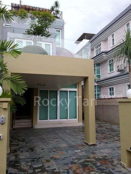 6 Bed Semi-Detached House (Landed) for Rent in  Chapel Road, S$ 13,000 /mo, 4,500 sqft, Landed - Semi-Detached House