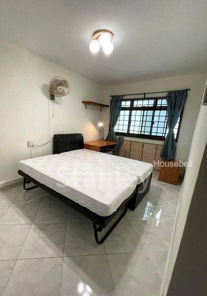660D Jurong West Street 64(2)