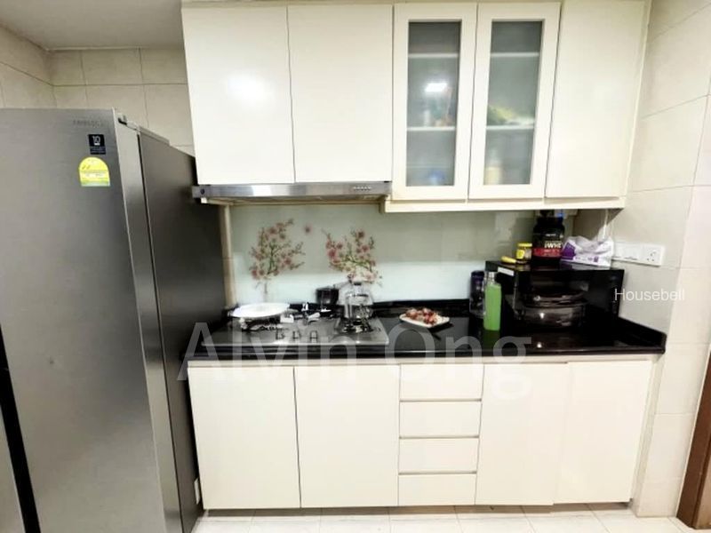 Whitewater, S$ 1,300 /mo, 150 sqft, Condos - Executive Condominium