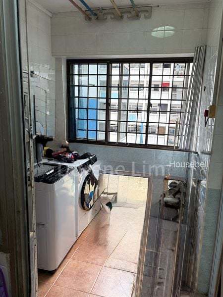 5 Room (5I) HDB for Sale in  413 Woodlands Street 41, S$ 668,000, 1,345 sqft, HDB - 5 I