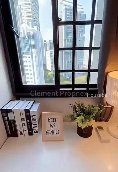 The Regalia, S$ 1,570 /mo, 180 sqft, Condos - Apartment