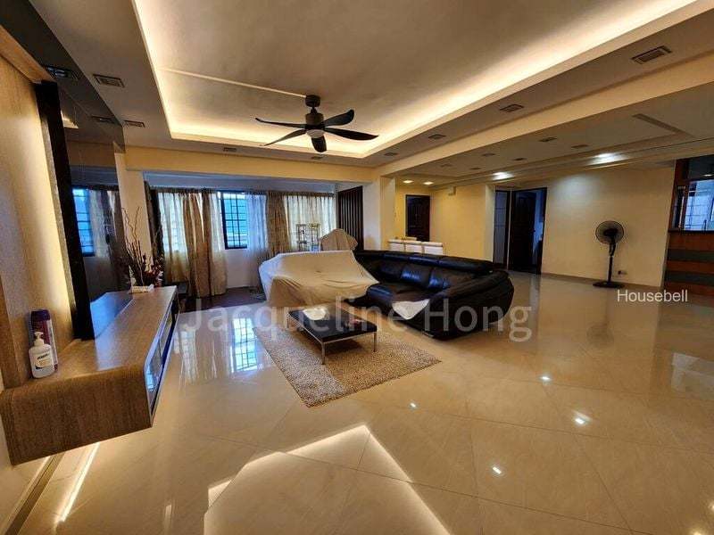 333 Tampines Street 32, S$ 4,300 /月, 1,593 sqft, 组屋 - Executive Apartment