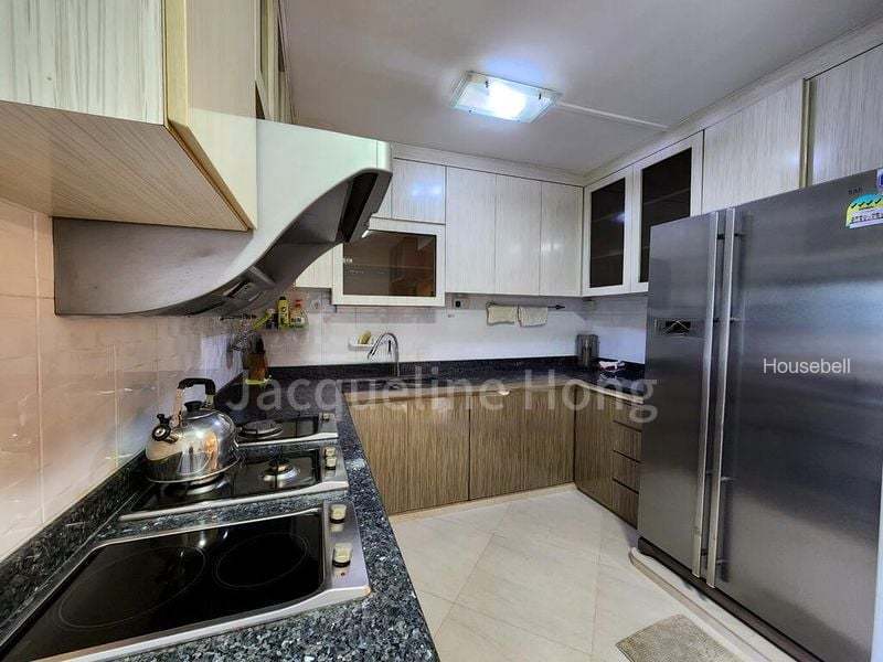 333 Tampines Street 32, S$ 4,300 /月, 1,593 sqft, 组屋 - Executive Apartment