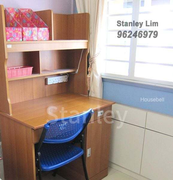 646 Jurong West Street 61(3)