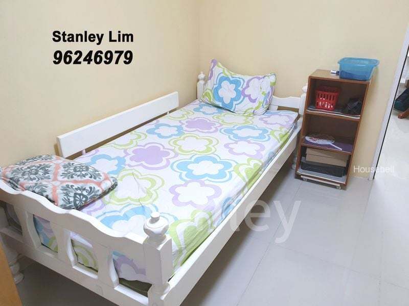 646 Jurong West Street 61(2)