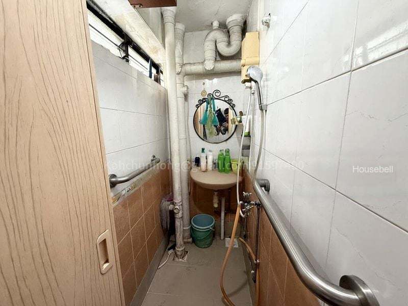 37 Teban Gardens Road, S$ 335,000, 721 sqft, HDB - 3 I