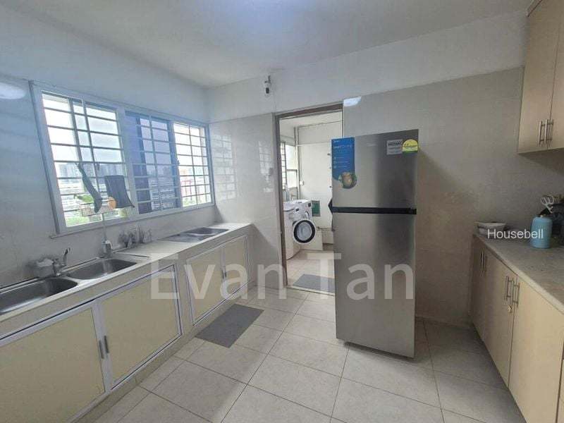 Lakeview Estate, S$ 1,200 /月, 100 sqft, 公寓 - Apartment