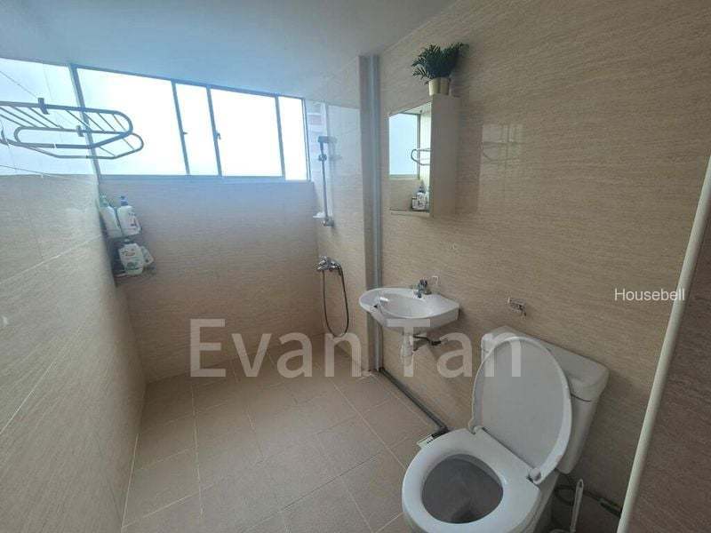 Lakeview Estate, S$ 1,200 /月, 100 sqft, 公寓 - Apartment