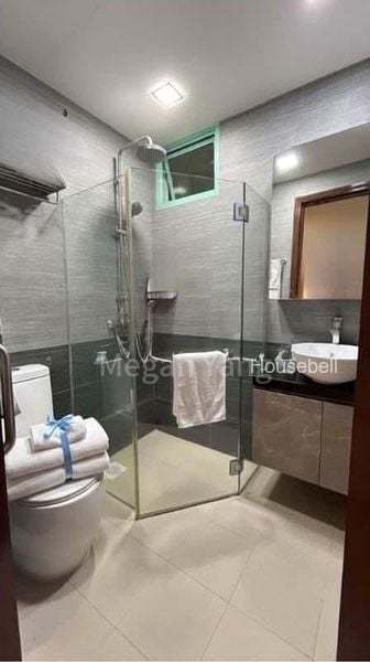 Hazel Park Condo(5)