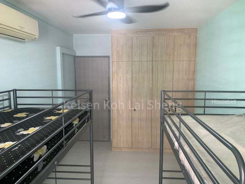 814 Jurong West Street 81, S$ 600 /mo, 150 sqft, HDB - 4 STD