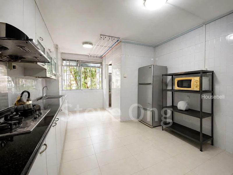 306 Yishun Central, S$ 668,000, 1,313 sqft, HDB - 5 I